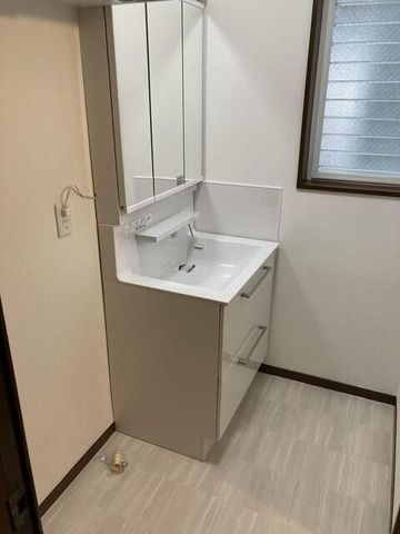 �y���ʏ��z�@