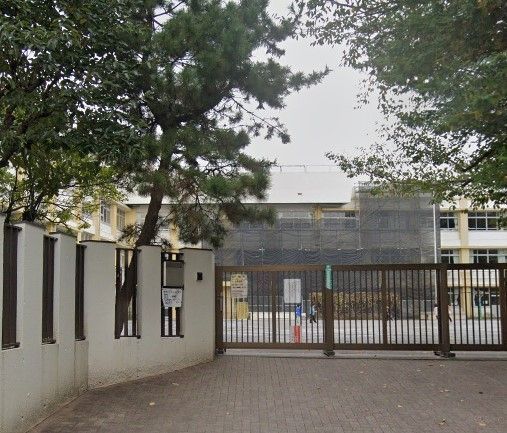 �y���Ӂz�@���旧���攪���w�Z �k��6���B 450m