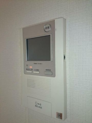 �y���̑��ݔ��z�@���j�^�[�t�C���^�[�z��