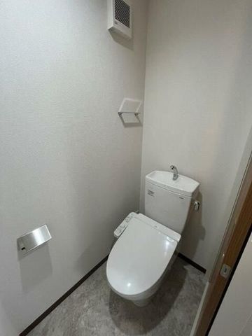 �y�g�C���z�@