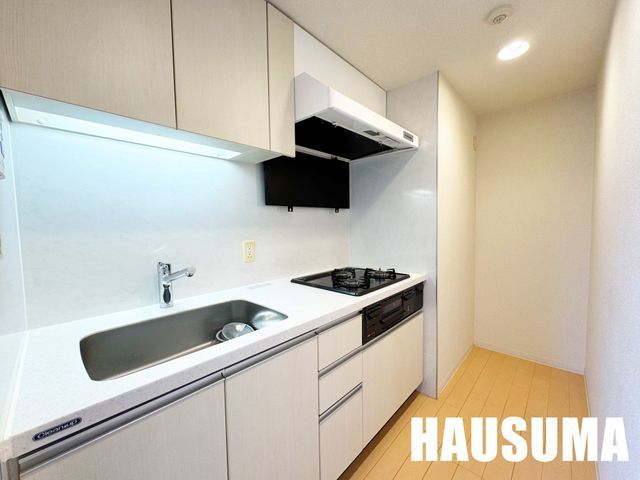 �y�L�b�`���z�@