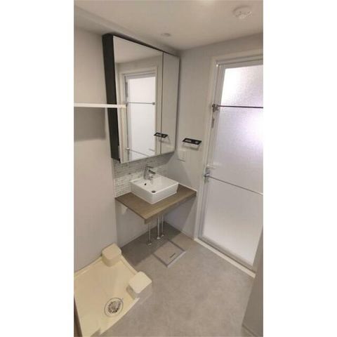 �y���ʏ��z�@