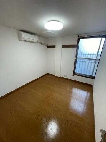 �y���̑������E�X�y�[�X�z�@