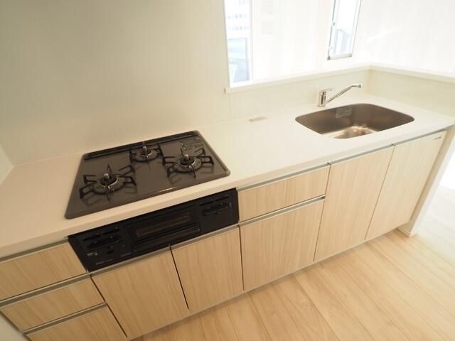 �y�L�b�`���z�@