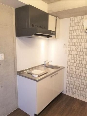 �y�L�b�`���z�@