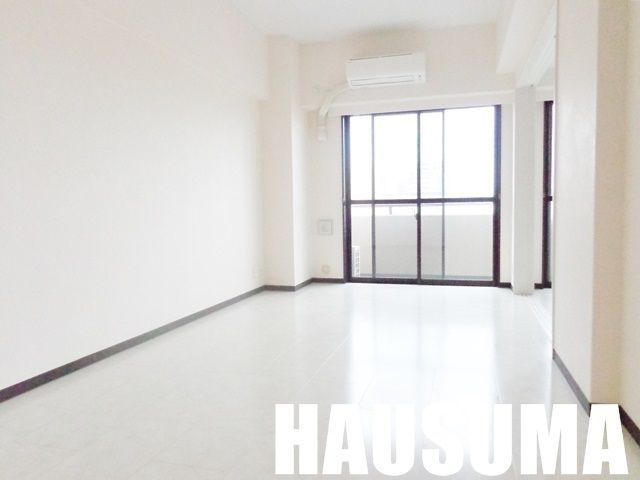 �y���ԁE���r���O�z�@