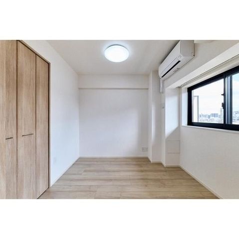 �y���̑������E�X�y�[�X�z�@