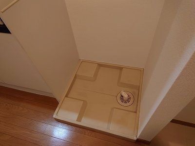 �y���̑��ݔ��z�@