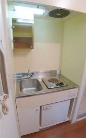 �y���̑��ݔ��z�@�L�b�`��