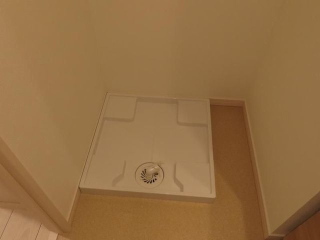 �y���̑��ݔ��z�@