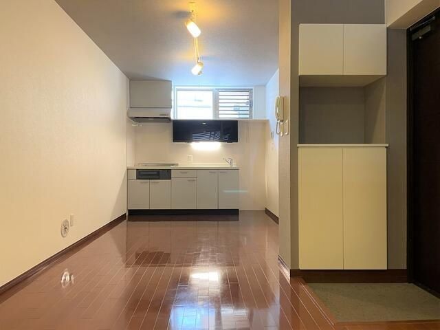 �y���̑������E�X�y�[�X�z�@