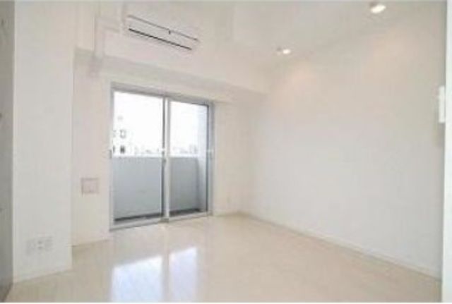 �y���ԁE���r���O�z�@����