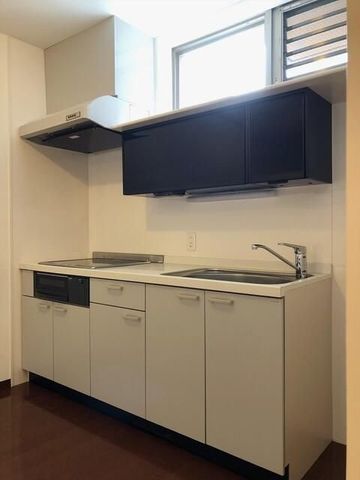 �y�L�b�`���z�@