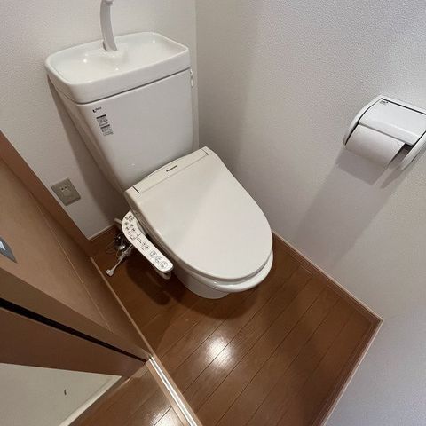 �y�g�C���z�@