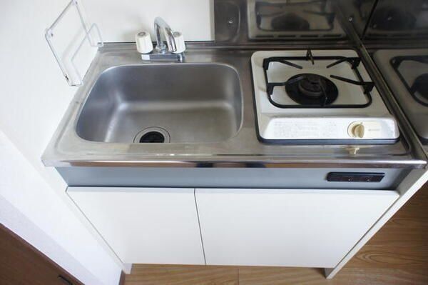 �y�L�b�`���z�@