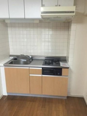 �y�L�b�`���z�@