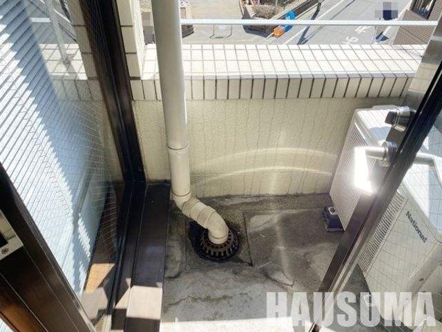 �y���̑��ݔ��z�@�o���R�j�[