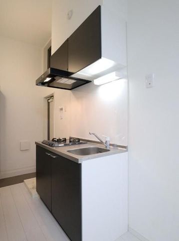 �y�L�b�`���z�@