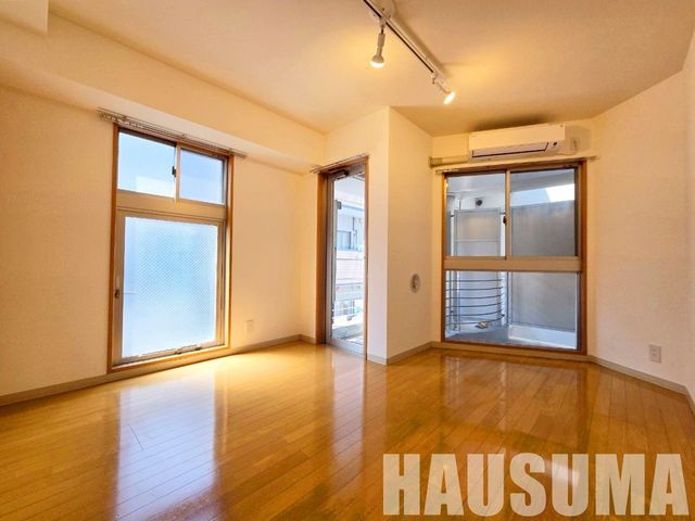 �y���ԁE���r���O�z�@���r���O/����