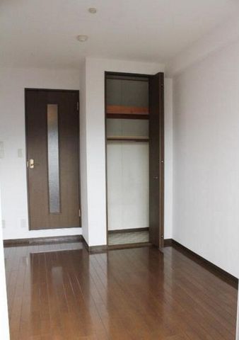 �y���ԁE���r���O�z�@