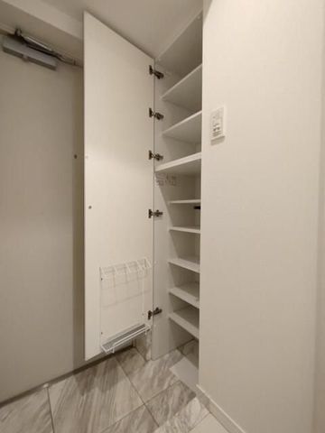 �y���ցz�@