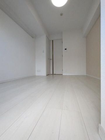 �y���̑������E�X�y�[�X�z�@