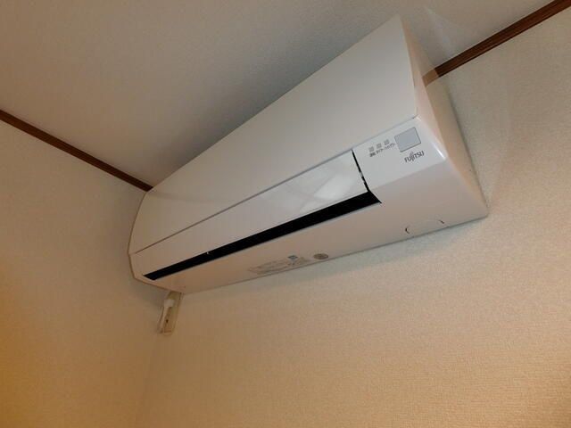 �y���̑��ݔ��z�@