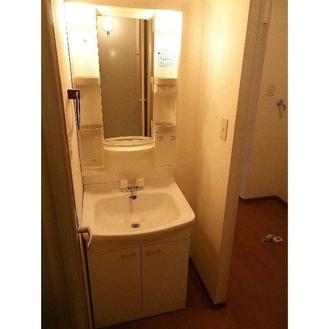 �y���ʏ��z�@