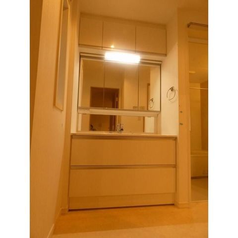 �y���ʏ��z�@