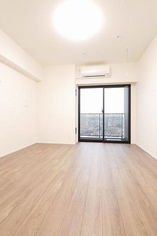 �y���ԁE���r���O�z�@����