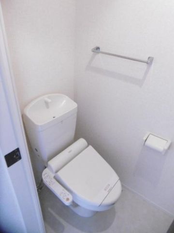 �y�g�C���z�@