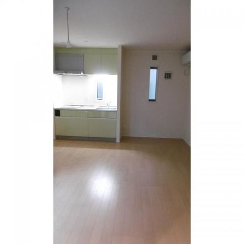 �y���ԁE���r���O�z�@