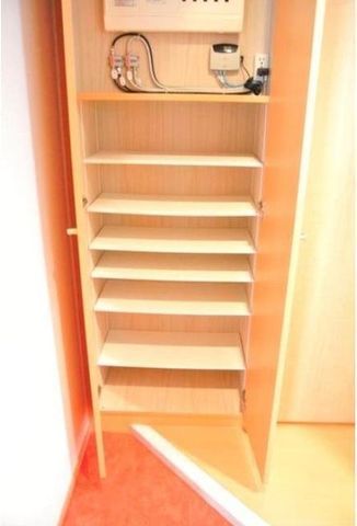 �y���̑��ݔ��z�@���֎��[