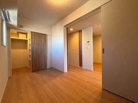 �y���̑������E�X�y�[�X�z�@