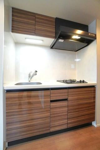 �y�L�b�`���z�@