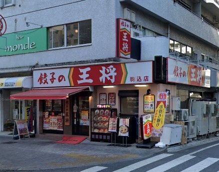 �y���Ӂz�@�L�q�̉�����X �k��1���B 30m