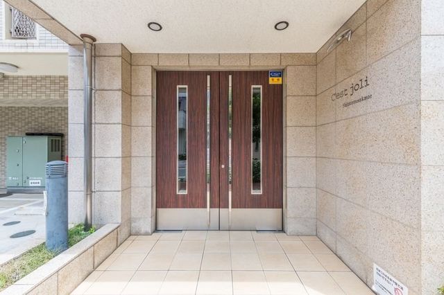 �y�G���g�����X�z�@