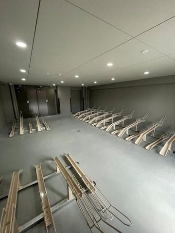 �y���ԏ�z�@