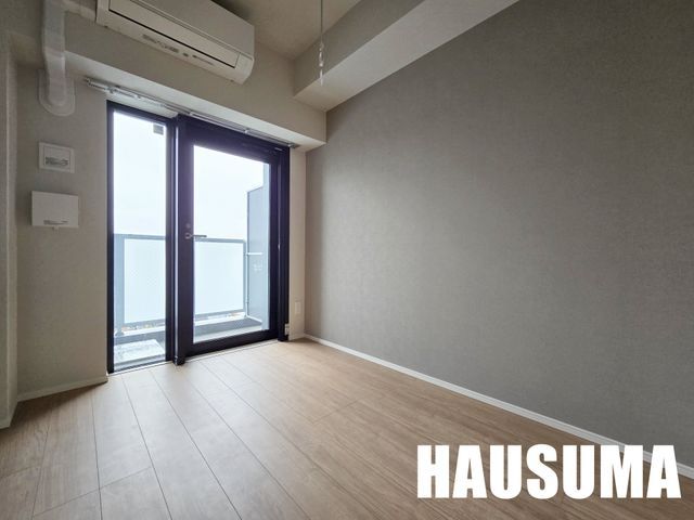 �y���ԁE���r���O�z�@