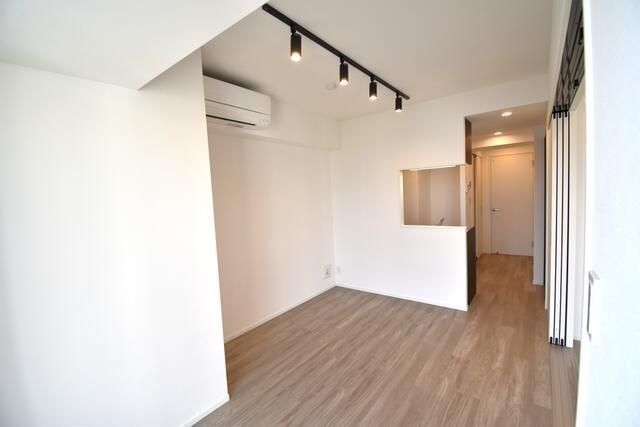 �y���̑������E�X�y�[�X�z�@