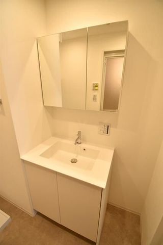 �y���ʏ��z�@