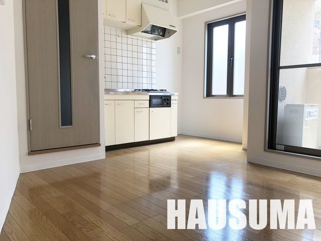 �y���ԁE���r���O�z�@����