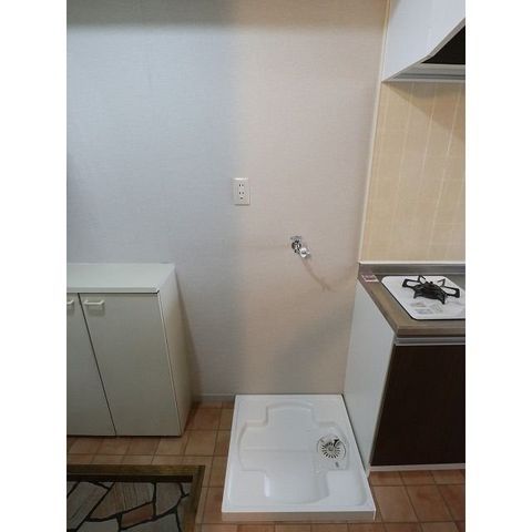 �y���̑��ݔ��z�@