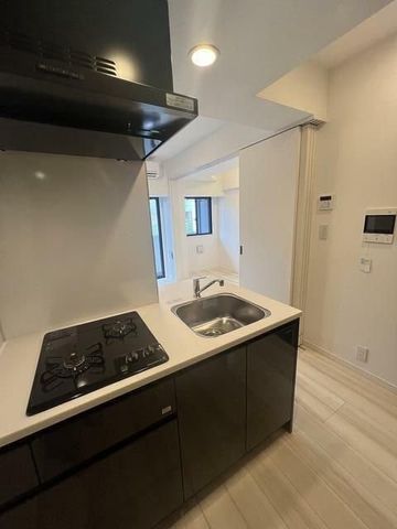 �y�L�b�`���z�@