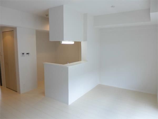 �y���ԁE���r���O�z�@