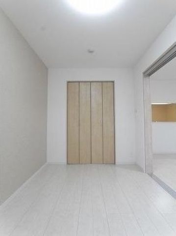 �y���̑������E�X�y�[�X�z�@