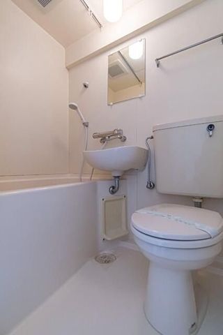 �y�g�C���z�@