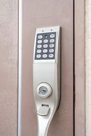 �y���̑��ݔ��z�@