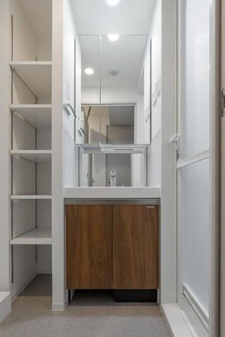 �y���ʏ��z�@