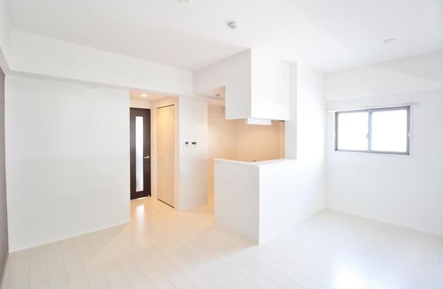�y���ԁE���r���O�z�@